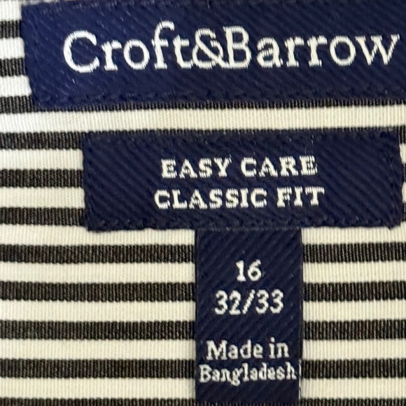 Croft & Barrow Black and White Striped Casual Shirt size 16 32/33” - Picture 10 of 10